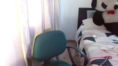 Snapshot of keity_russo03 chatting on 07-07-26, 08:13 annie rosse16 online show from 07-07-26, 08:13