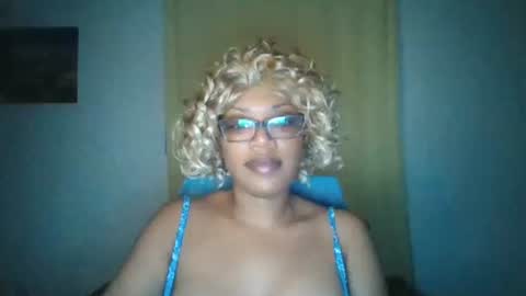 Kellie online show from 07-06-26, 09:28