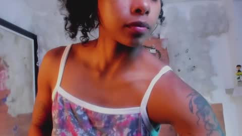 kelly__thomson online show from 01-23-25, 02:33