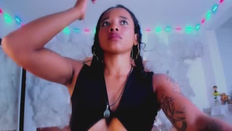 kelly__thomson online show from 02-13-25, 12:46