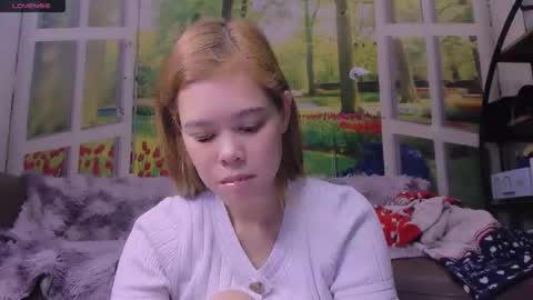 Snapshot of kelly_baby2005 chatting on 01-16-26, 04:38 Kelly online show from 01-16-26, 04:38