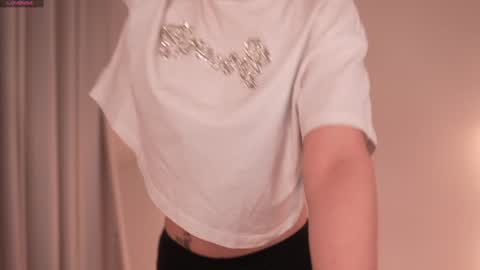  KELLY  online show from 02-08-25, 02:27