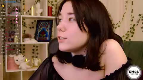 Snapshot of kelly_fooxx chatting on 02-04-26, 11:27 Kelly online show from 02-04-26, 11:27