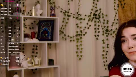 Snapshot of kelly_fooxx chatting on 02-14-26, 11:45 Kelly online show from 02-14-26, 11:45