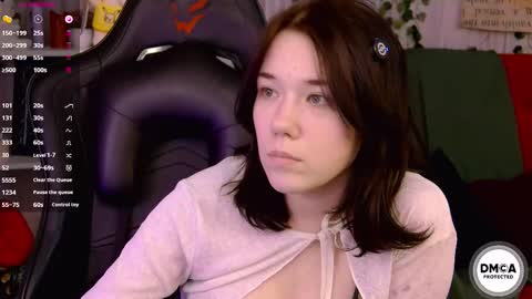 Snapshot of kelly_fooxx chatting on 02-28-26, 11:44 Kelly online show from 02-28-26, 11:44