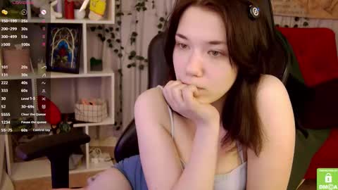 Snapshot of kelly_fooxx chatting on 03-03-26, 11:38 Kelly online show from 03-03-26, 11:38