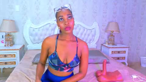 kelly_swift online show from 03-07-26, 04:42