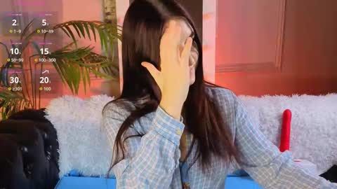 Kelly online show from 10-26-25, 10:43