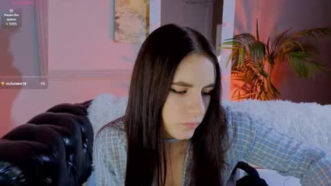 Kelly online show from 12-20-25, 03:30