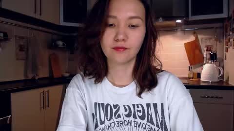 Snapshot of kelly_yon chatting on 09-16-25, 09:38 Kelly online show from 09-16-25, 09:38