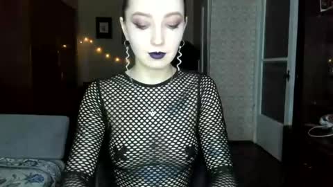 Snapshot of kellydark0111 chatting on 02-04-25, 10:55 Mistress online show from 02-04-25, 10:55