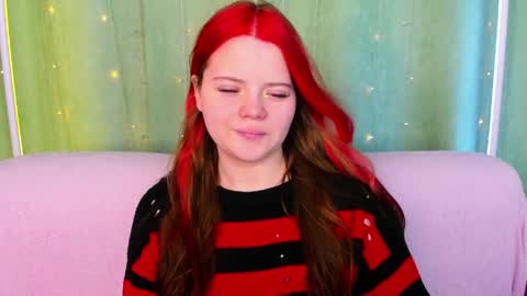 Kellyfiery online show from 04-12-26, 08:30