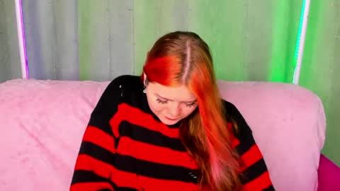 Snapshot of kellyfiery chatting on 05-29-26, 02:09 Kellyfiery online show from 05-29-26, 02:09