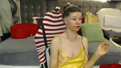 kelly online show from 06-04-26, 07:53