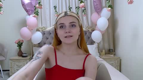 Kelly Stoneys online show from 03-05-25, 02:46