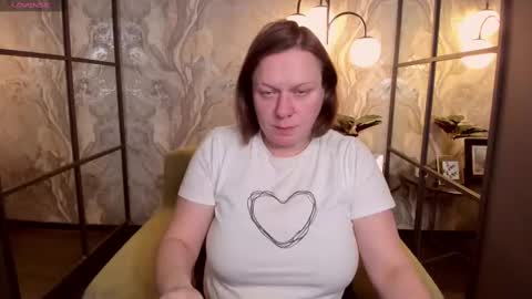 Kelly online show from 02-24-25, 01:10