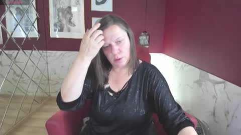 Kelly online show from 09-15-25, 07:19