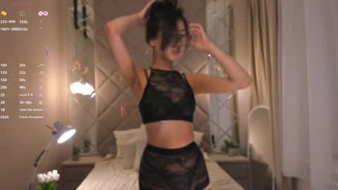 Snapshot of kellyy_bern chatting on 04-24-26, 01:19 kellyy_bern online show from 04-24-26, 01:19
