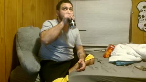 Snapshot of kellzxoxo93 chatting on 01-29-25, 08:18 Vixensc93 online show from 01-29-25, 08:18