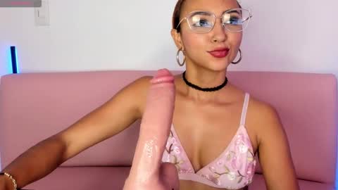 Snapshot of kelsey_foxyy chatting on 03-31-26, 01:00 Kelsey online show from 03-31-26, 01:00