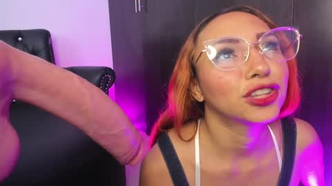 Snapshot of kelsey_foxyy chatting on 04-29-26, 12:53 Kelsey online show from 04-29-26, 12:53