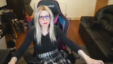 kelseycobalt online show from 01-02-25, 10:55