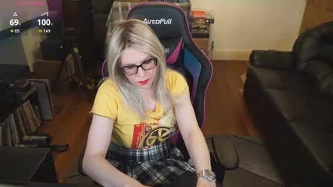 kelseycobalt online show from 10-16-25, 07:48