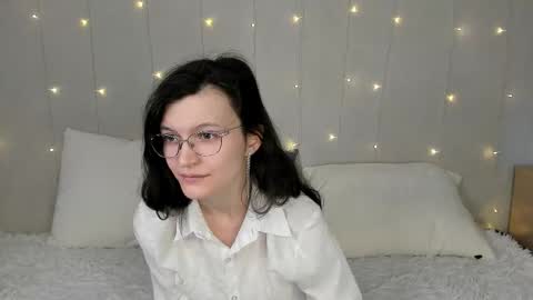 Kelsirabenold online show from 02-20-26, 04:53