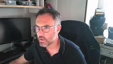 kelvin06133 online show from 04-19-26, 03:11