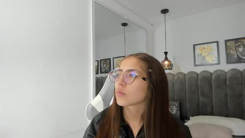 Snapshot of kely_morgan chatting on 05-17-26, 11:28 Kely online show from 05-17-26, 11:28