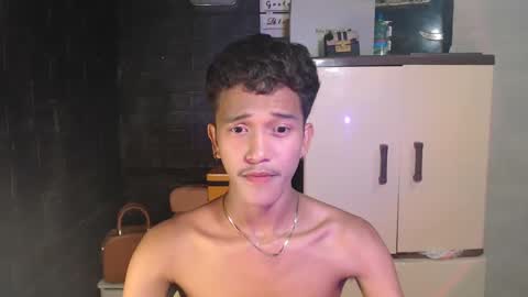 Snapshot of ken_bigcockxx chatting on 02-12-25, 02:21 Ken online show from 02-12-25, 02:21