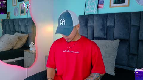   online show from 02-02-25, 11:30