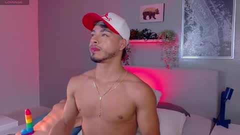   online show from 06-03-26, 09:12