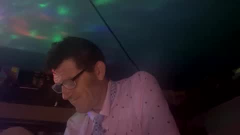 Snapshot of kencam70 chatting on 03-23-26, 02:32 kencam70 online show from 03-23-26, 02:32