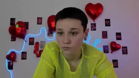 Snapshot of kendal_blow chatting on 02-18-26, 10:11 Sweet Kendal online show from 02-18-26, 10:11