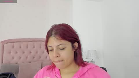 Kendall online show from 09-20-25, 04:24