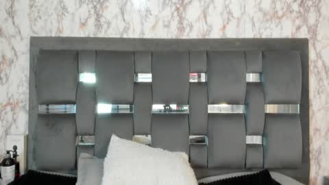 Snapshot of kendall__quinn chatting on 01-08-25, 06:31 Kendall online show from 01-08-25, 06:31