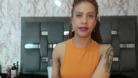 Snapshot of kendall__quinn chatting on 02-21-25, 07:01 Kendall online show from 02-21-25, 07:01