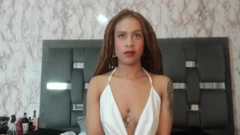 Snapshot of kendall__quinn chatting on 02-25-25, 04:46 Kendall online show from 02-25-25, 04:46