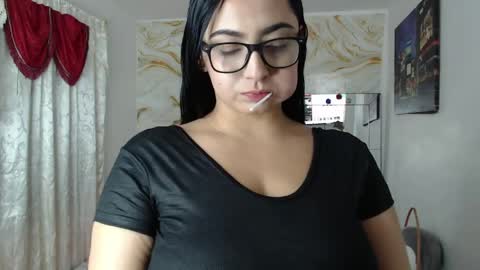 kendall  online show from 04-18-26, 06:28