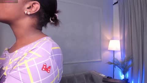 Snapshot of kendallbleer chatting on 10-07-25, 11:18 kendallbleer online show from 10-07-25, 11:18