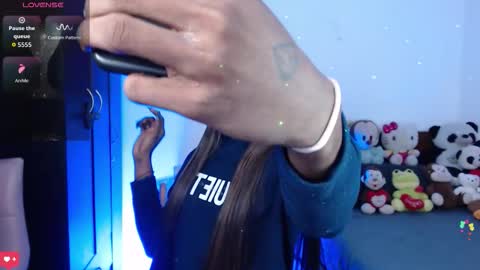 kendallgil_ online show from 01-06-26, 02:59