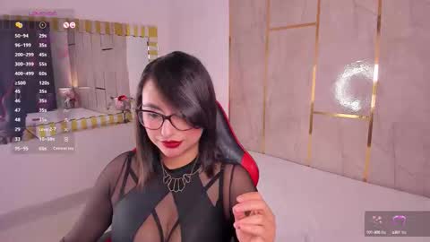 Kendall online show from 10-12-25, 08:41