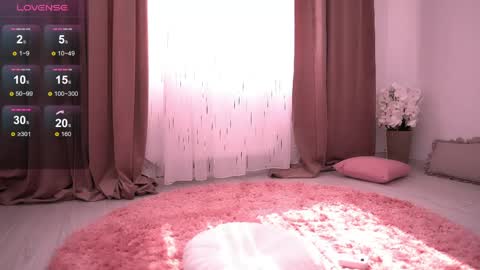 Kendall online show from 04-11-26, 07:45