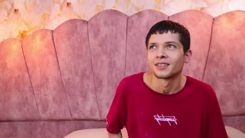 Kendall and Taylor online show from 10-26-25, 12:22