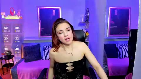 Snapshot of kendallwood_ chatting on 07-22-26, 03:53 Kendall online show from 07-22-26, 03:53