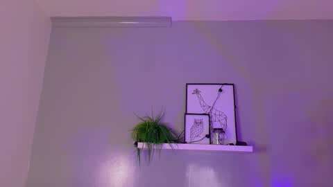   online show from 09-22-25, 10:17