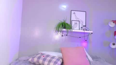   online show from 10-24-25, 10:11