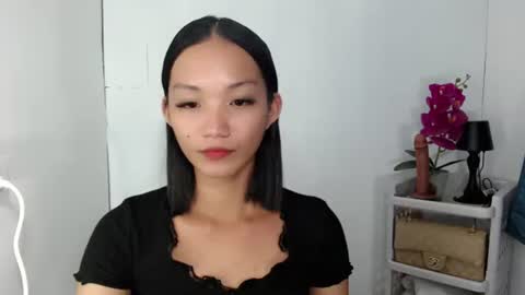 Snapshot of kendalsexslut_ chatting on 10-12-25, 06:29 KENDAL online show from 10-12-25, 06:29