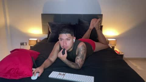 Snapshot of kende_tatt chatting on 07-30-26, 06:51 kende_tatt online show from 07-30-26, 06:51